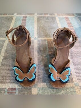 Y2K Brown Suede Ankle-Tie Wedge Heel Sandals with Turquoise Butterfly Accent